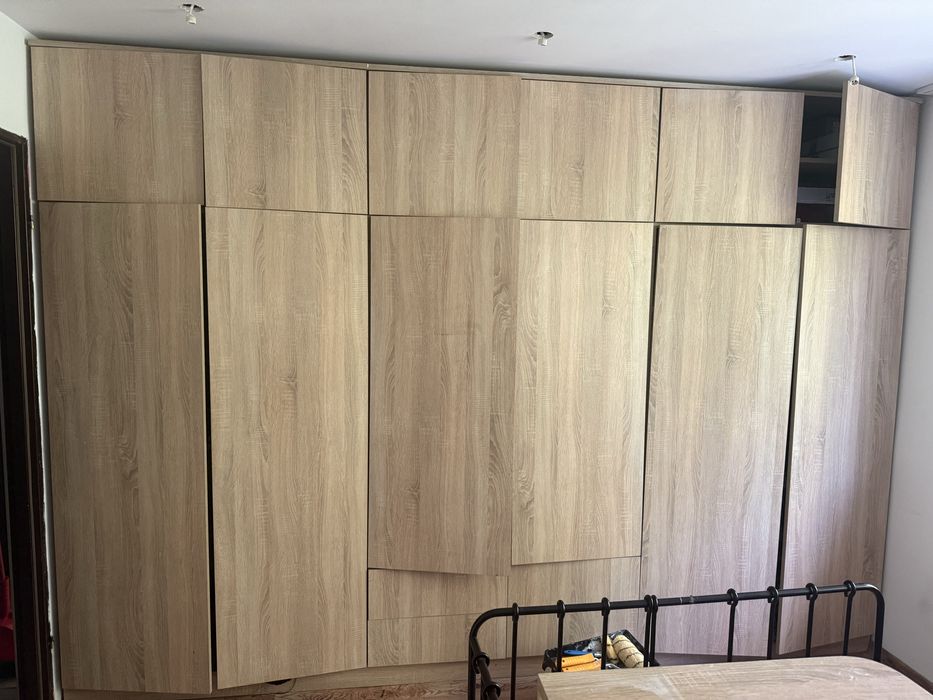 Szafy   z pawalaczami