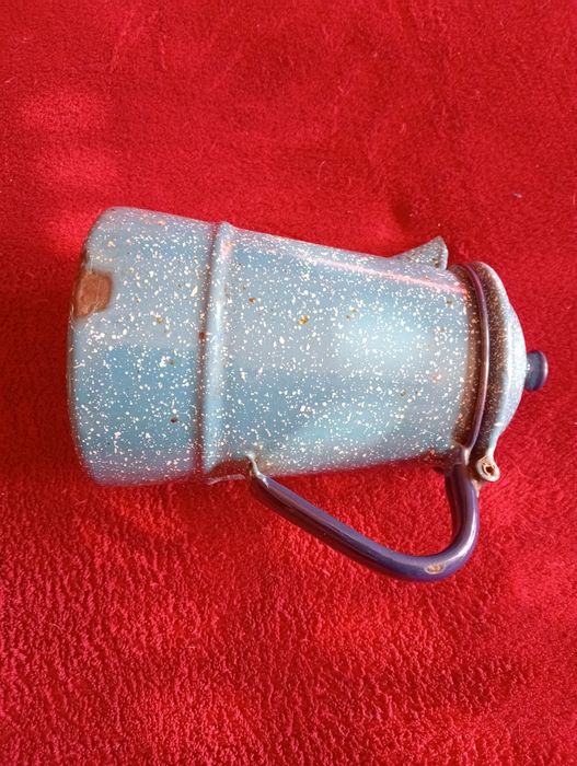 Vendo Cafeteira esmaltada.