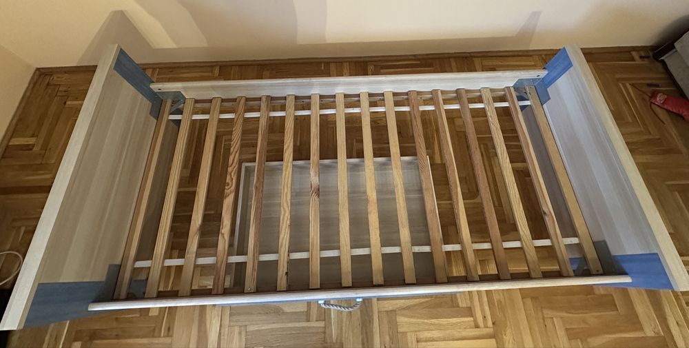 Łóżko dziecięce z szufladą