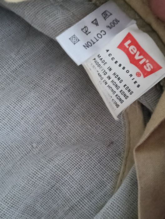 Chapéus vintage ( Levi's Strauss e Salsa)