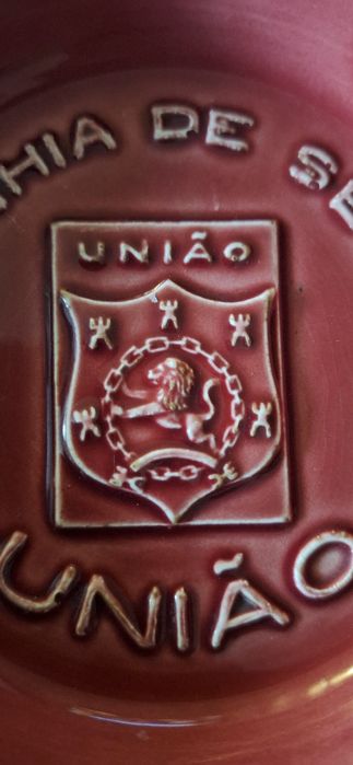Cinzeiro em ceramica Companhia de Seguros UNIÃO da Secla