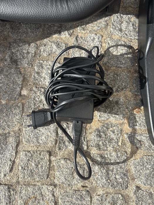 Volante + Pedais LOGITECH G29 Driving Forceracing (Multiplataforma - Preto)