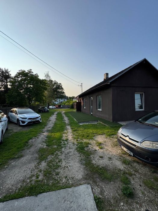 Wynajme plac komis biuro garaz 1000m2