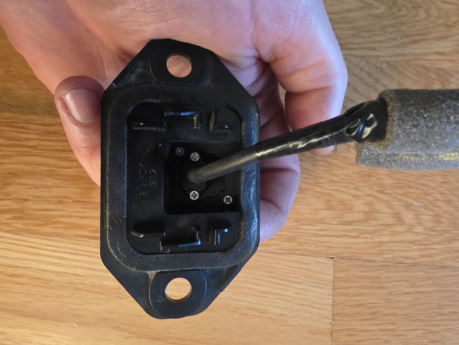 Продам камеру Nissan Leaf