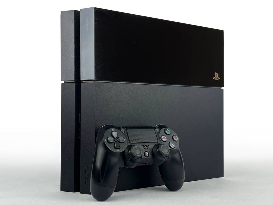 Продам PS4 FAT 500gb ПРОШИТА