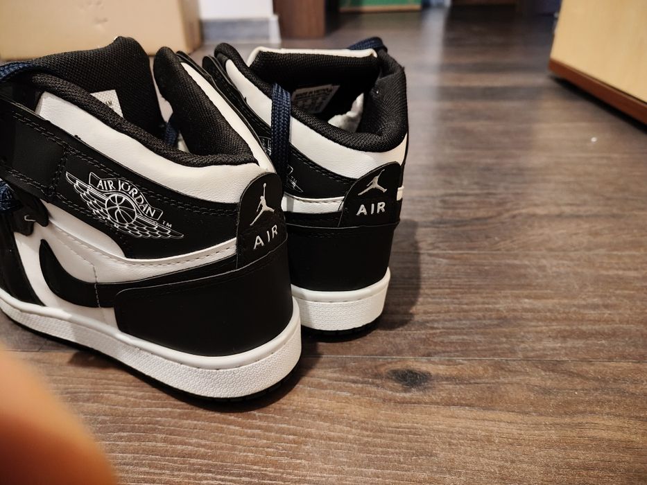 Nowe buty uniseks rozmiar 43