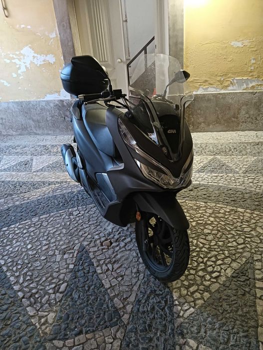 Honda PCX 125 faróis Xénon + Mala