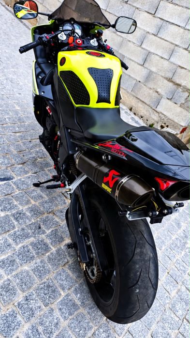 Yamaha R1 Crossplane