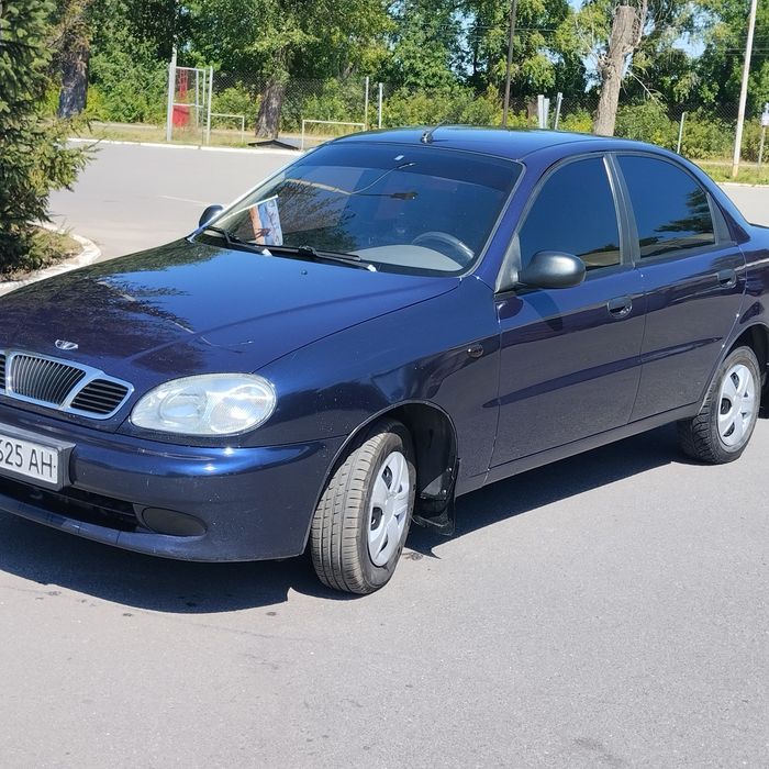 Доглянутий автомобіль від власника