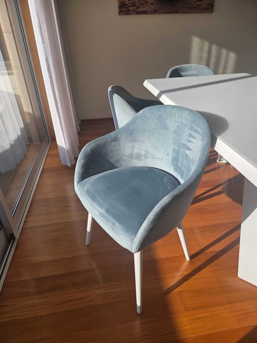 Mesa de Jantar Branca  + 5 Cadeiras Movel Graça
