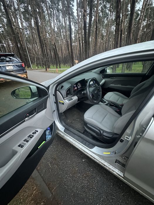 Hyundai Elantra 2017 2.0 акпп
