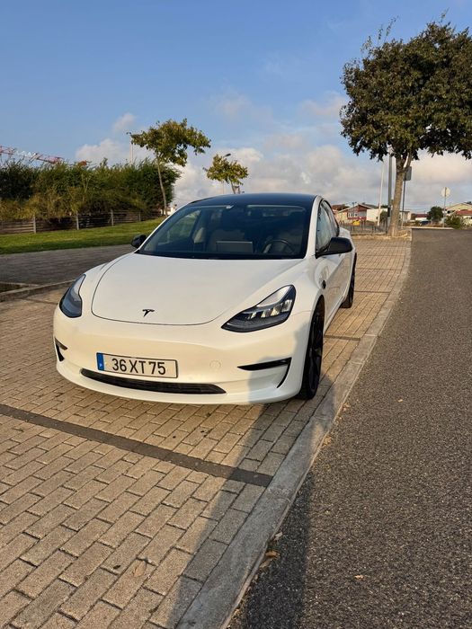 Tesla Model 3 Performance Dual Motor AWD