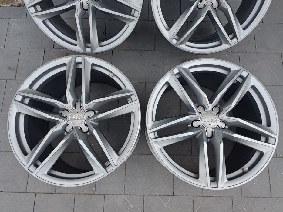 Oryginalne alufelgi AUDI R8 FL 19 cali 5x112, idealny stan, 2x8,5J i 2x 11J, czujniki TPMS, śruby