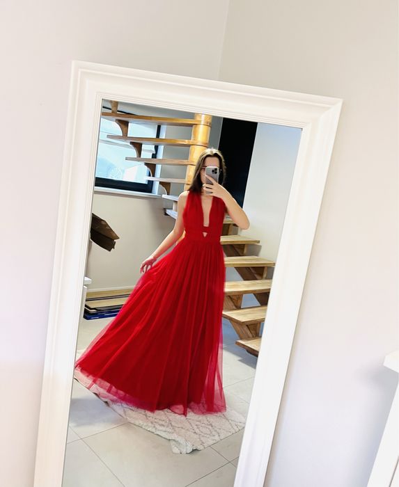 Przepiękna suknia balowa studniowkowa asos neonowa czerwień