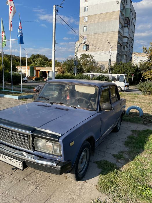 Продам машину  ваз 2107