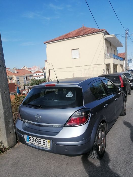 Opel Astra — fotografia 2