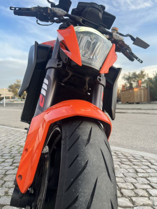 KTM 1290 Super Duke R