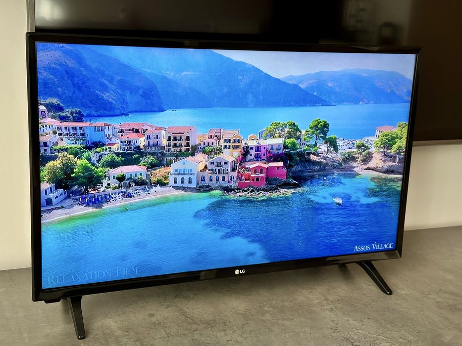 Telewizor LED LG 32 cale DVBT2 Hevc