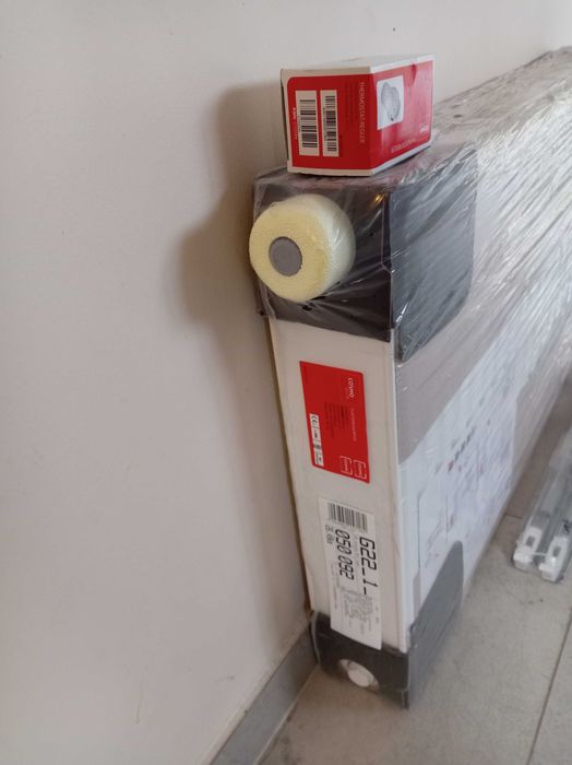 Grzejnik 90x50 dolne zasilanie