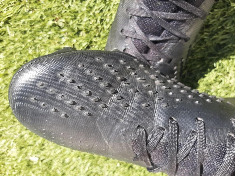 Adidas PREDATOR Accuracy. 2