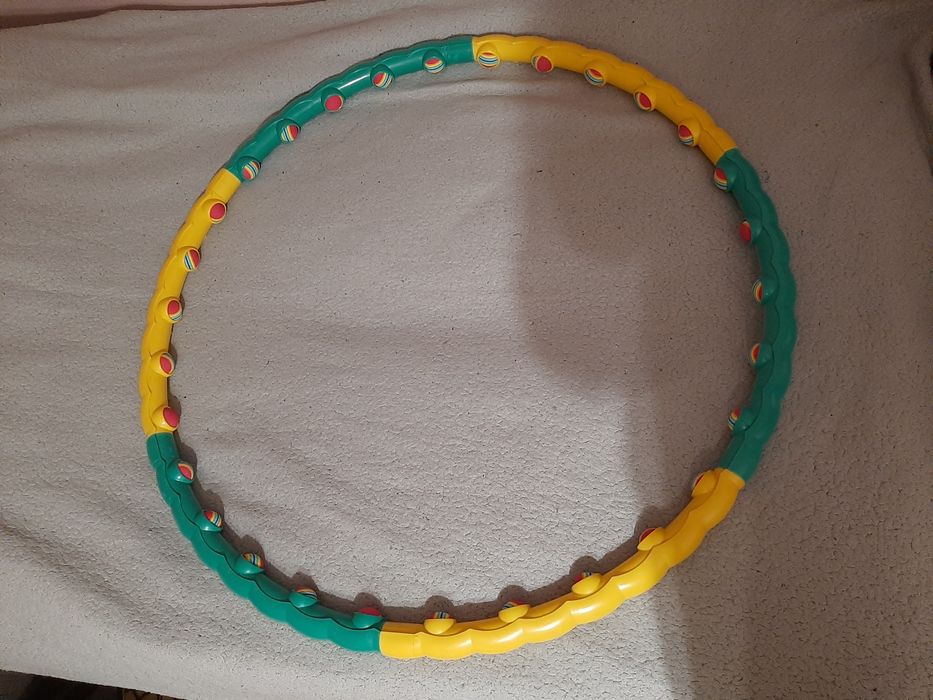 Hula-hoop. Хулахуп. Хула-хуп. Обруч в ідеільному стані. Массаж. Фитнес