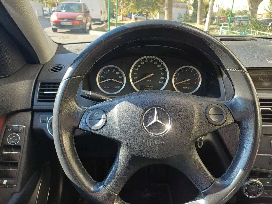 Mercedes-Benz C-Class 2007 W204, 200 Kompressor AT (184 к.с.)