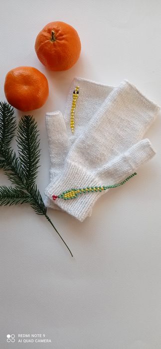 Модные женские митенки