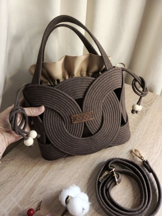 Сумка ручної роботи з шнура