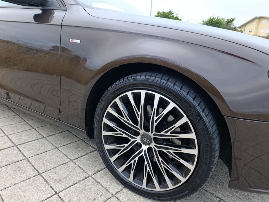 Audi A4 2.0tdi Sline 143cv
