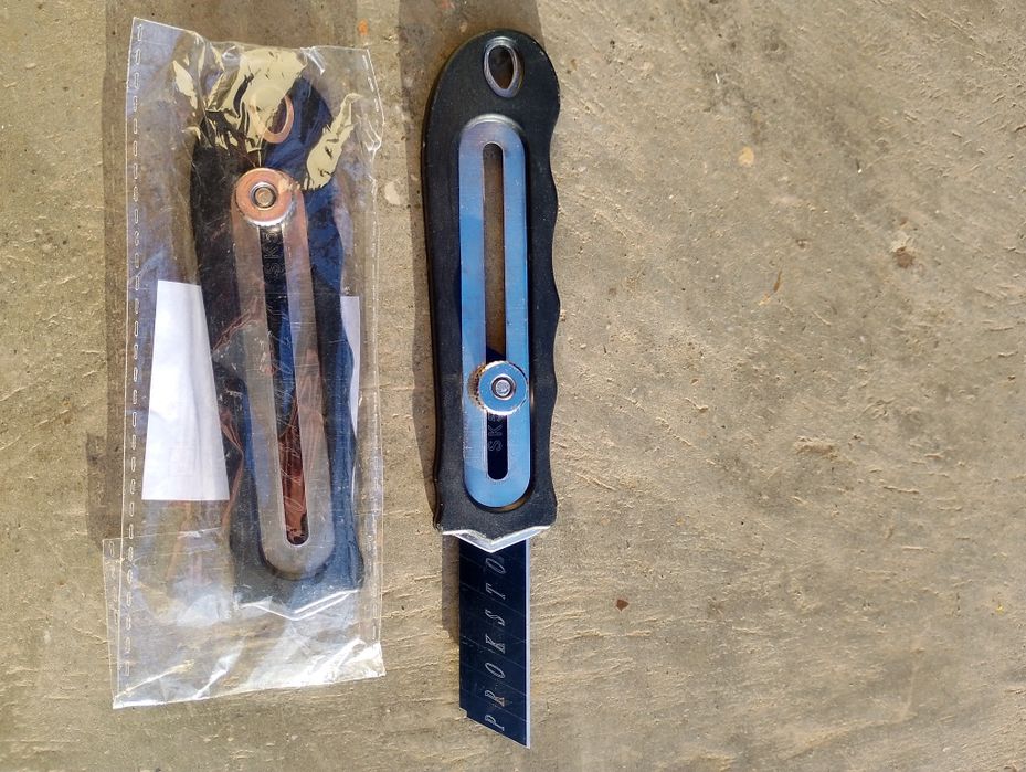 Канцелярський ножик дла малярних робіт новий