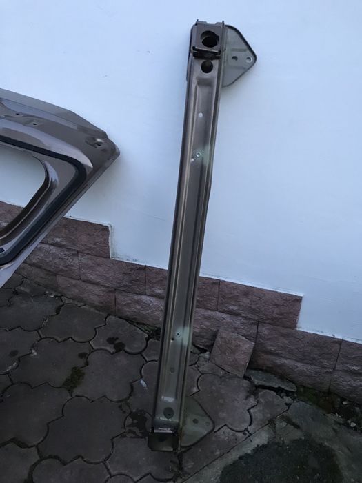 Балка бампера задня Mitsubishi Eclips Cross