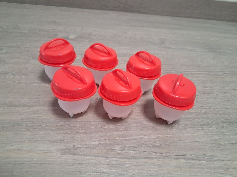 Recepientes para cozer ovos