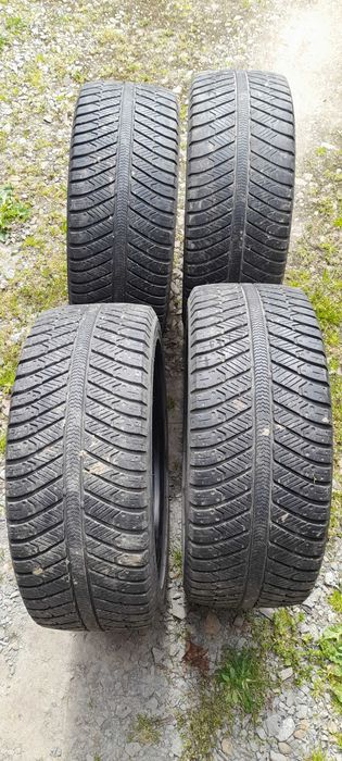 Opony 225/45/R17 wielosezonowe/całoroczne