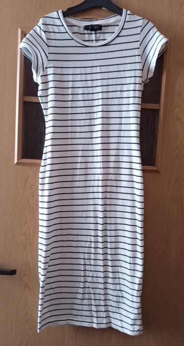 Sukienka W Paski Atmosphere