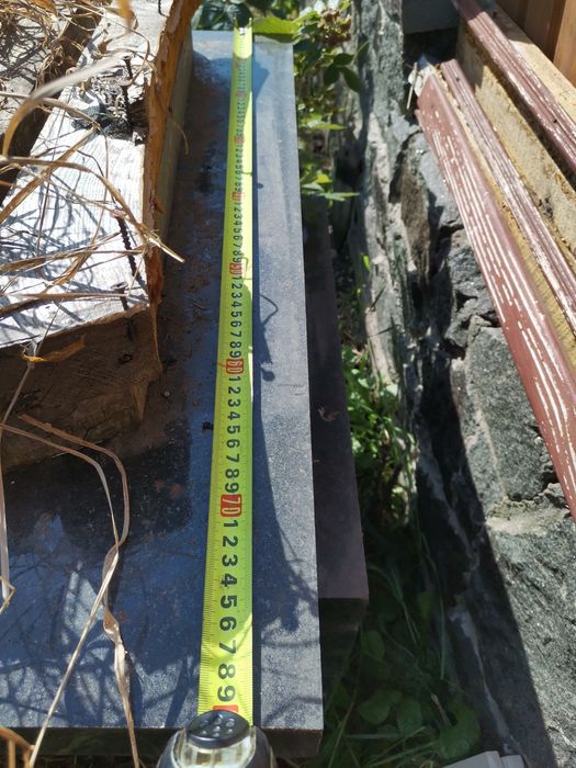 Гранитные плиты 9шт.