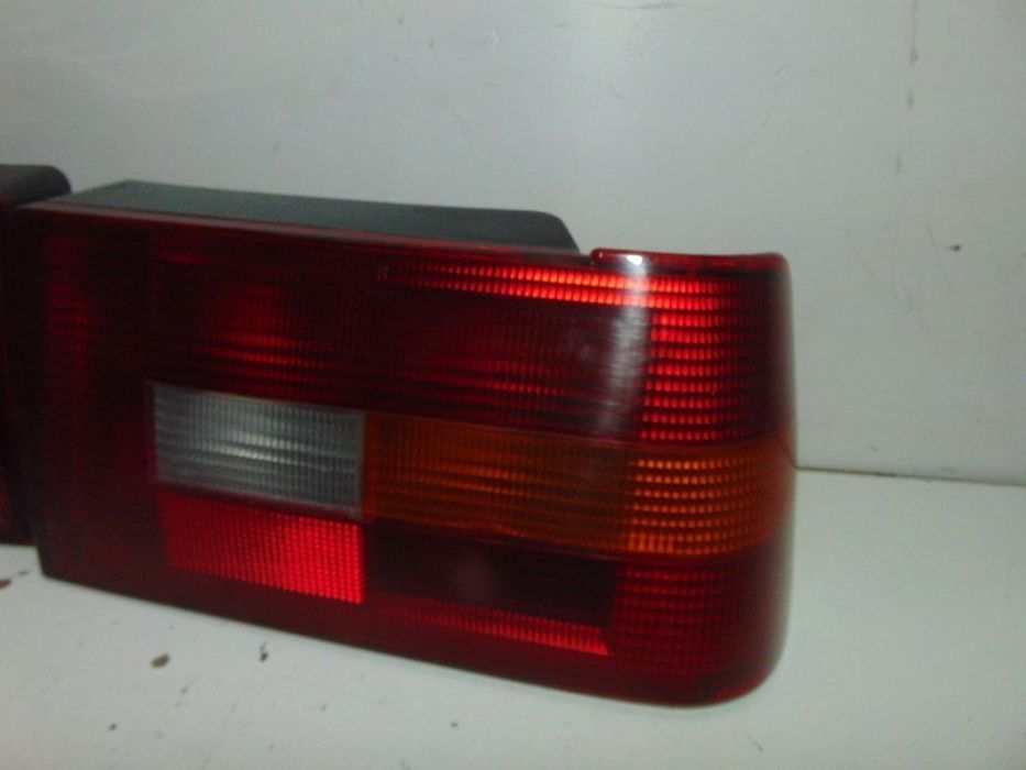 Volvo 460/Volvo 440 farolins