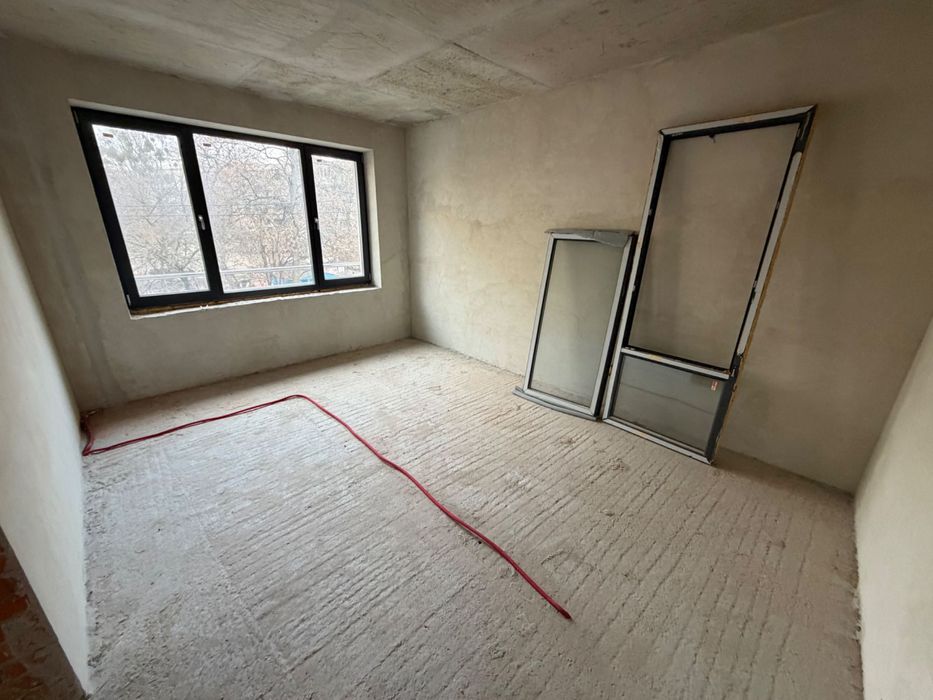 Продаж котеджу (дуплекс) 244 м2  вул. Каховська 2 пов. та мансарда