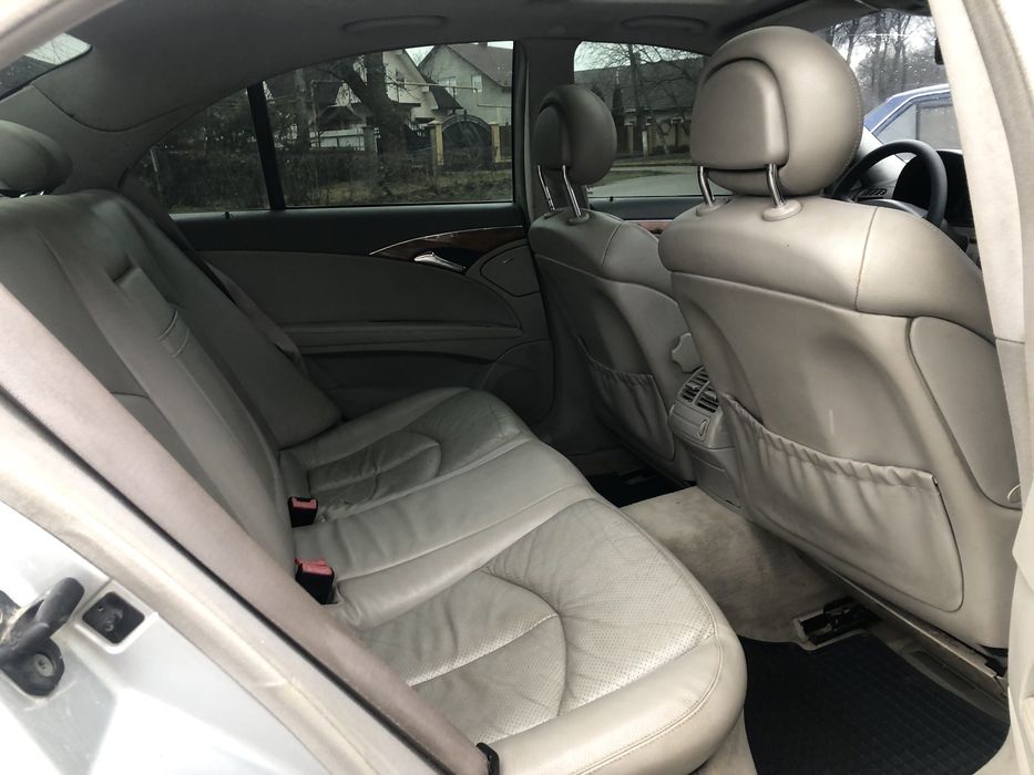 Мерседес 211 автомат бензин