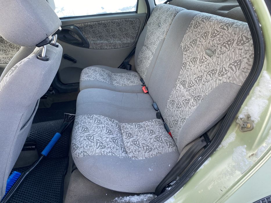 Терміново Lada kalina 2118 седан лада калина 2006 1.6 бензин