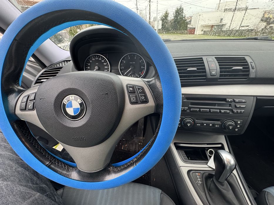 BMW Série 1 116d Caixa Automatica