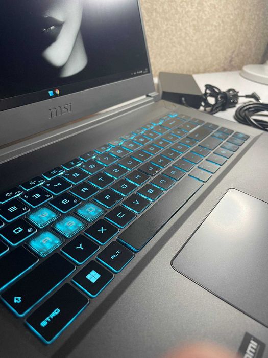 Ігровий ноутбук MSI Thin A15 B7UC