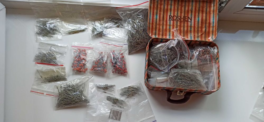 Резистори і конденсатори більше 10 тис БЕЗКОШТОВНА ОЛХдоставка