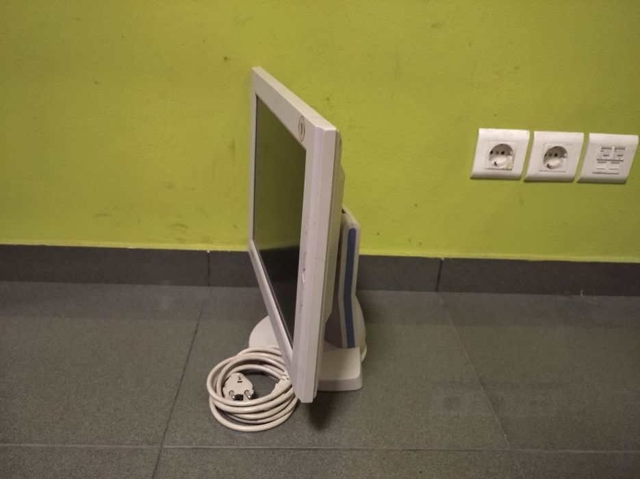 Monitores LG e Samsung