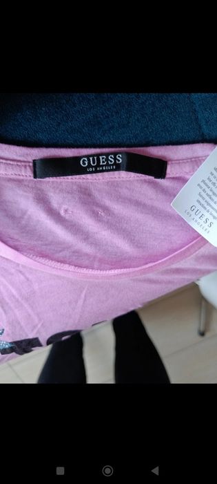T-shirt    Guess
