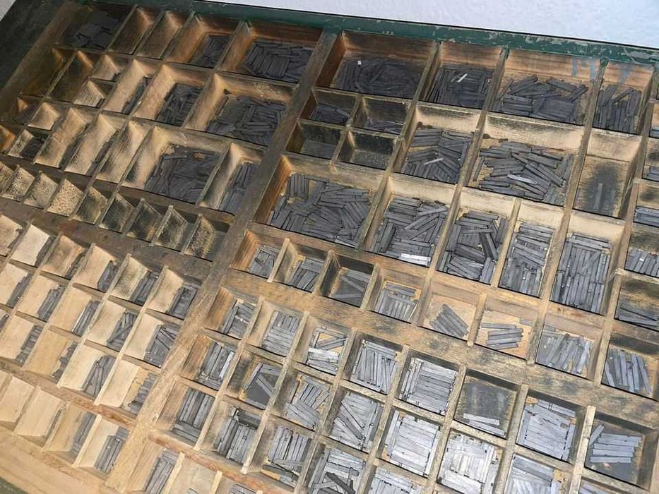 gavetas de tipografia ou movel com gavetas