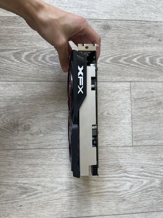 Відеокарта Sapphire rx 570 XFX rx470 8gb на пломбах!