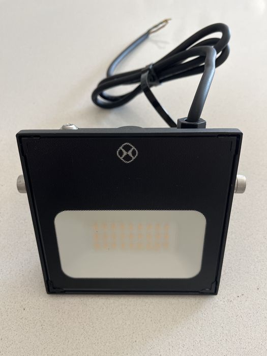 4 unidades - Foco projetor exterior