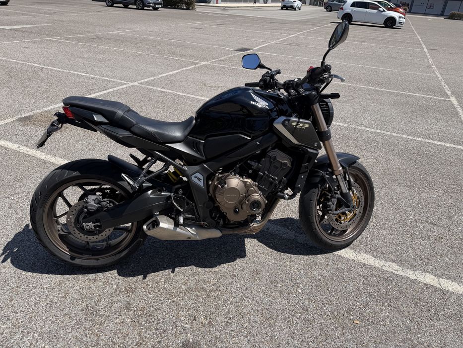 Honda CB 650 R 35 kW