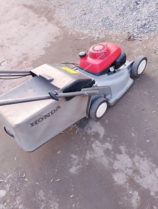 Kosiarka Honda z napędem