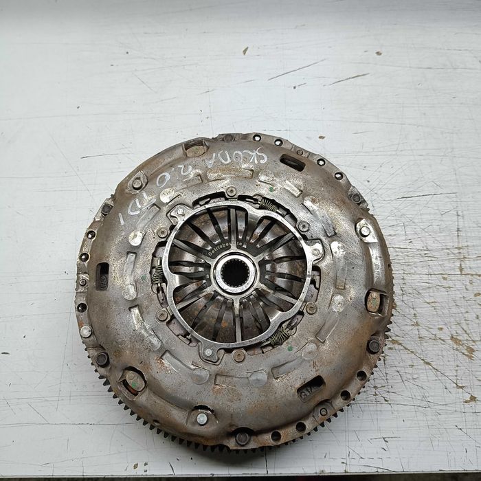 Kompletne sprzęgło koło dwumasowe Audi Seat Skoda VW 2.0 Tdi